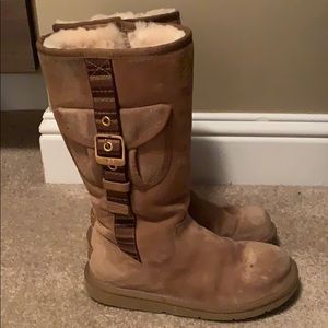 Women’s Size 7 Tall Uggs